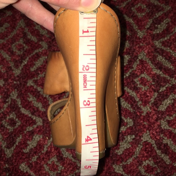 Crown by Born Chunky Platform Heeled Slide Sandals - Picture 6 of 6